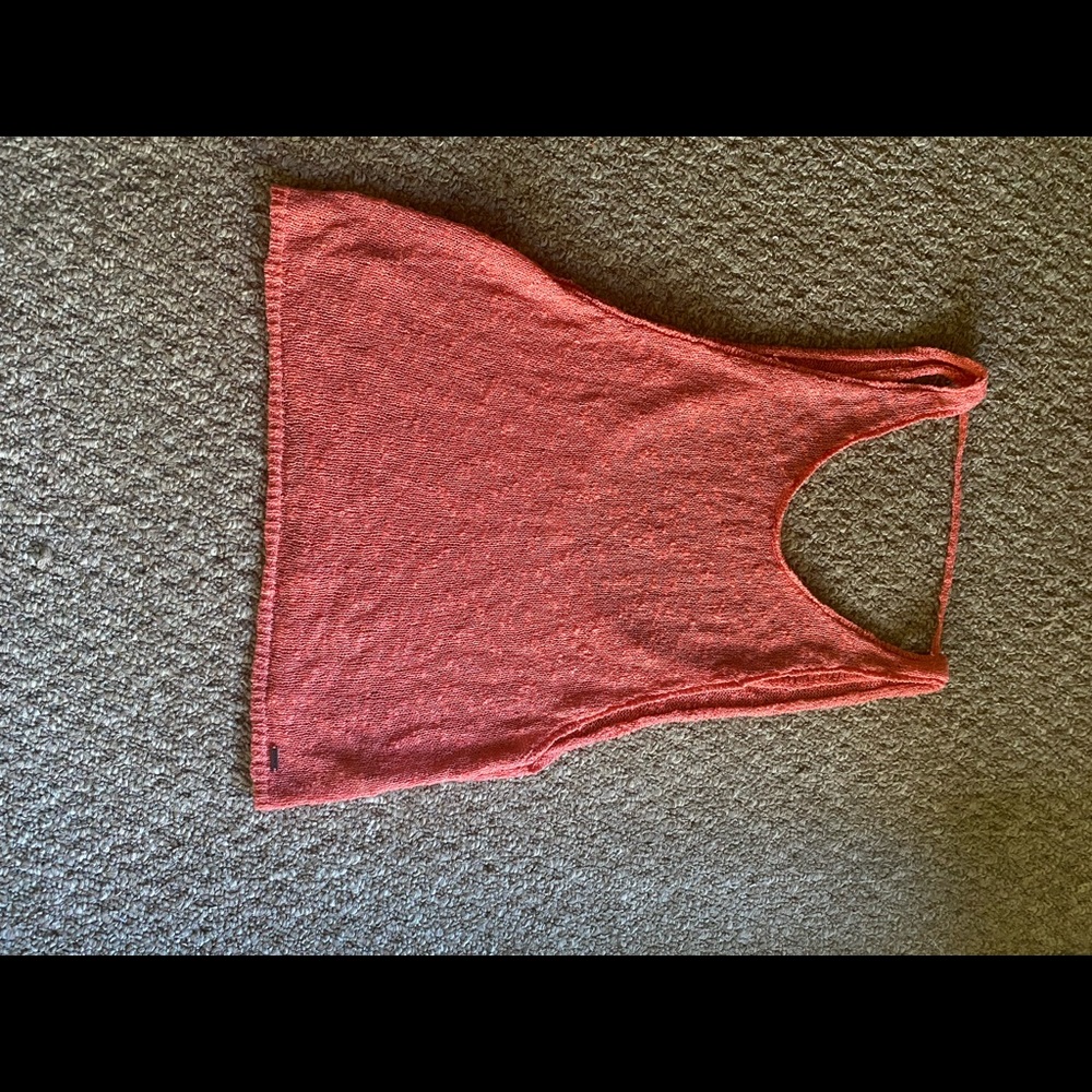 Low back tank.